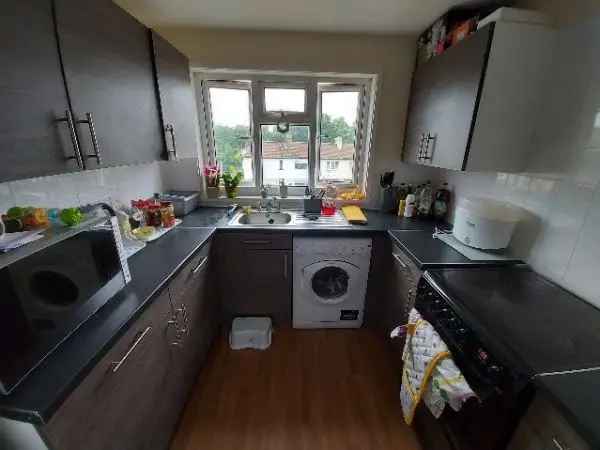 Flat For Rent in Stevenage, England