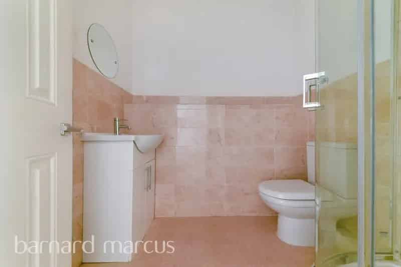 Flat For Rent , London, England