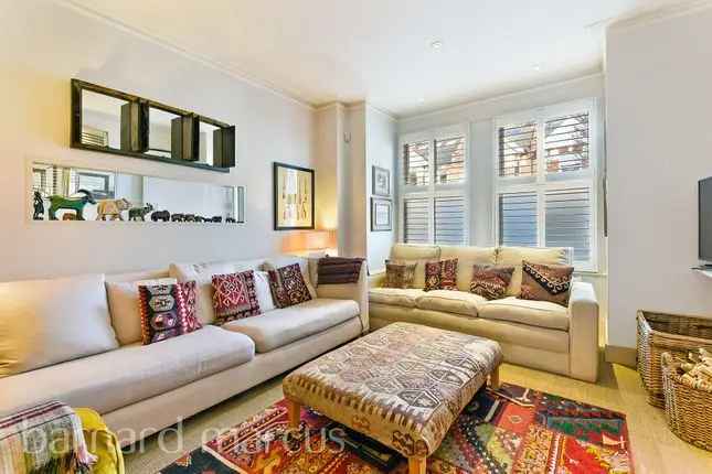 End terrace house for sale in Valetta Road, London W3