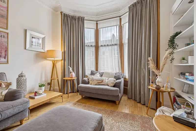 2-Bedroom Apartment near Glasgow University - Partick