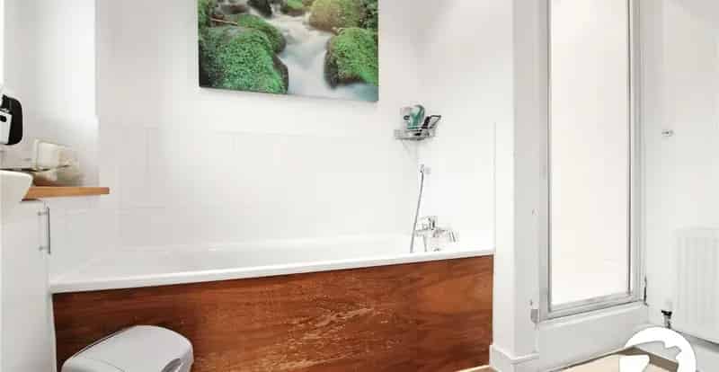 5_6 Bedroom House for Sale Greenhithe Waterstone Park