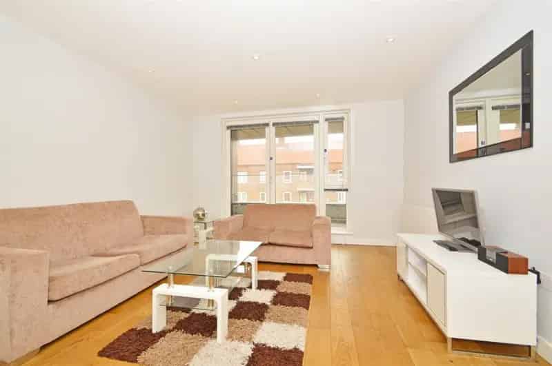 2 bedroom Flat
 To Let
