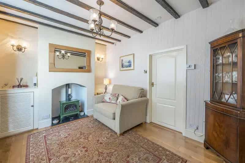 2 Bedroom Detached House For Sale Wall Heath