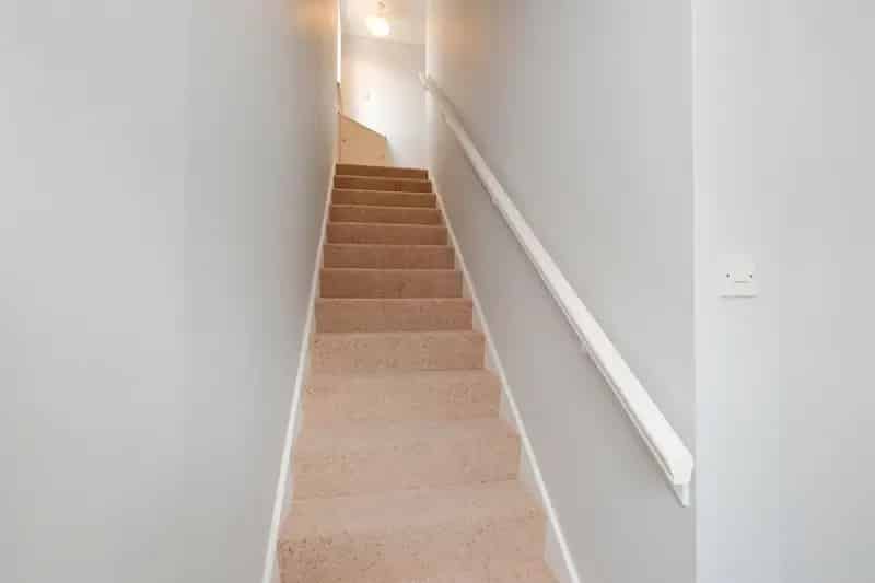2 Bedroom Flat with Garage - Meiklemill
