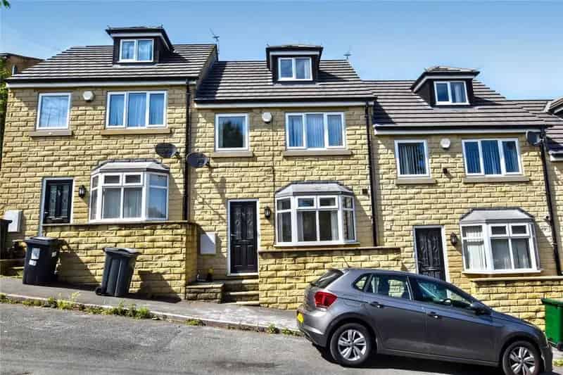 3 Bedroom Terrace House for Sale Near Leeds Bradford