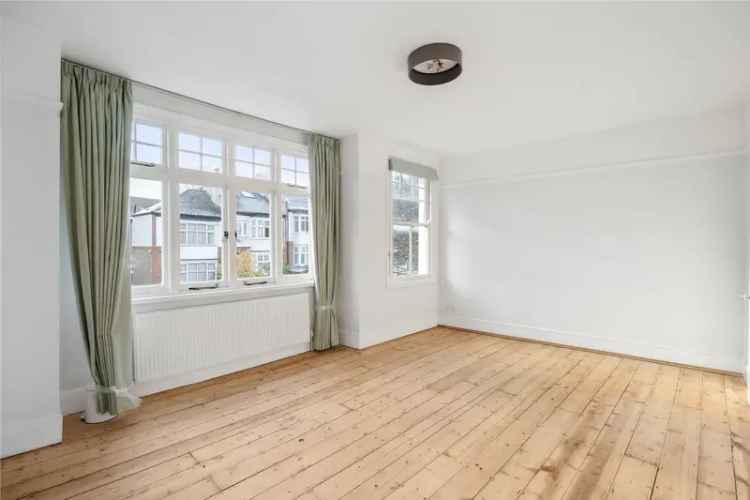 3 Bedroom House in Herne Hill London