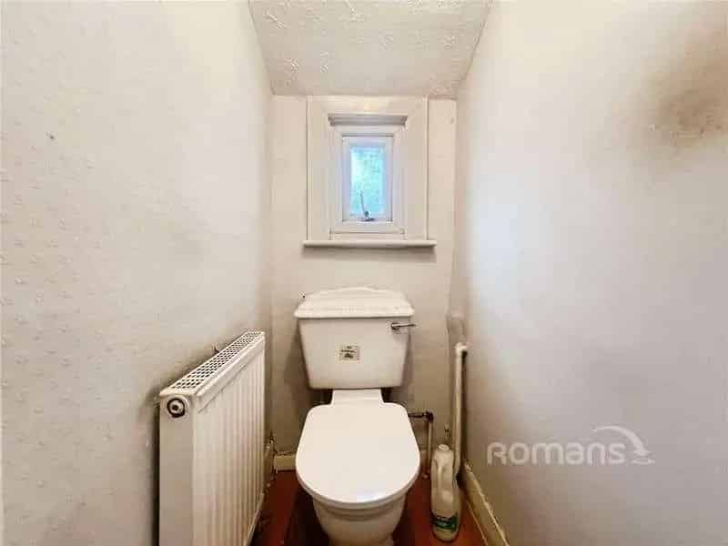 7 Bed HMO House for Sale Near Aldershot
