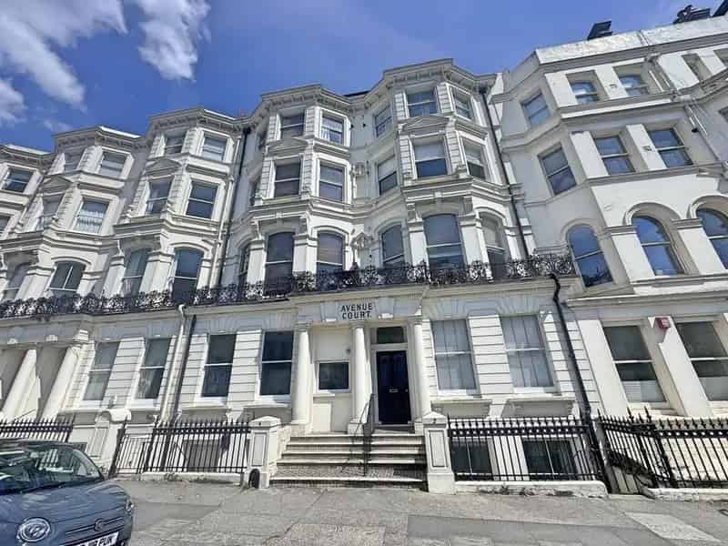 1 Bedroom Apartment for Sale