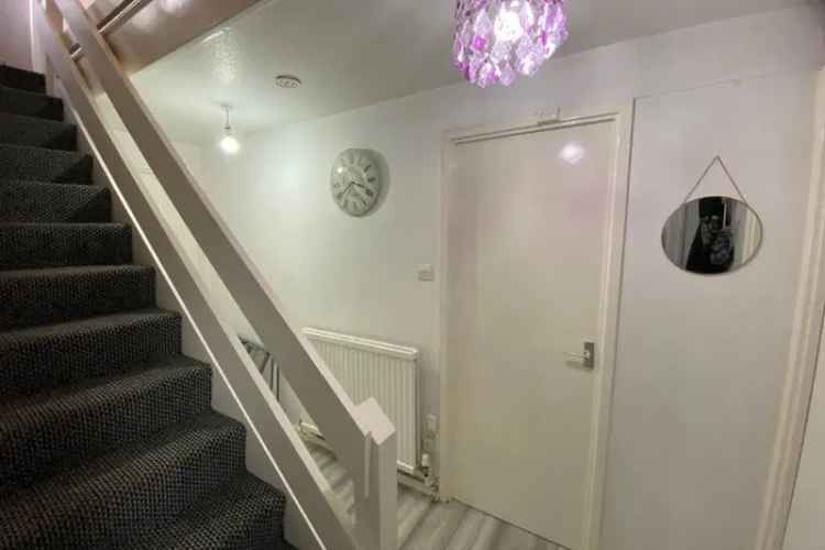Spacious Furnished House Share in ADEL Available Now