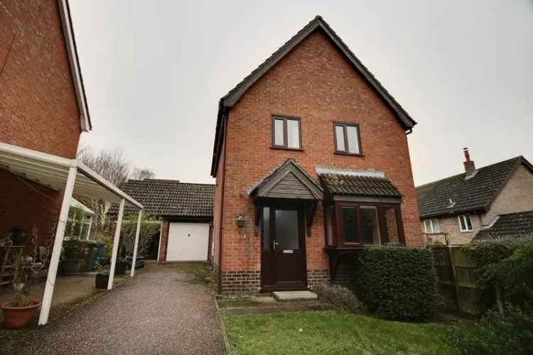 3 bedroom link detached house for sale