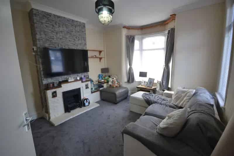 3 Bedroom House To Rent Available 2025