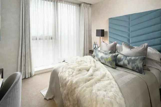 Flat for sale in Edgware Road, London W2