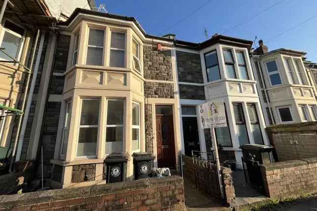 2-Bedroom Garden Flat to Rent in Bristol