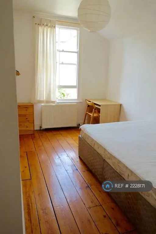 6 Bedroom Terraced House Student Let
