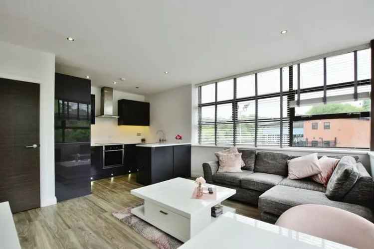 2 Bedroom Apartment for Sale Wilmslow Cheshire