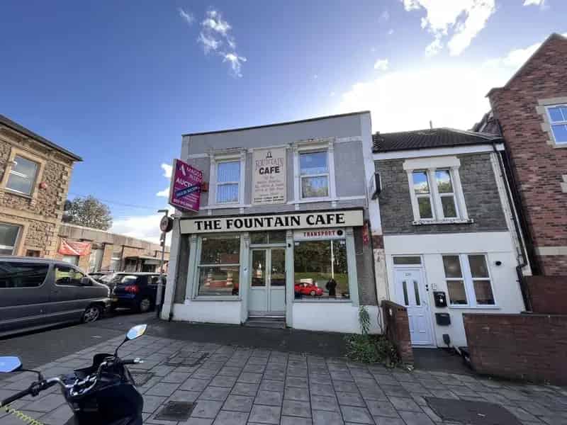Ground Floor Commercial Space For Lease or Sale