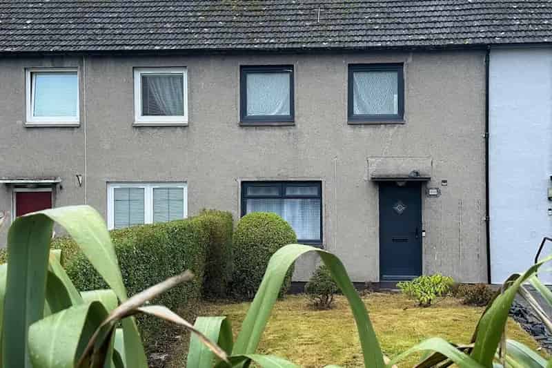 Upgraded 2 Bed Terraced House Near Ninewells Hospital