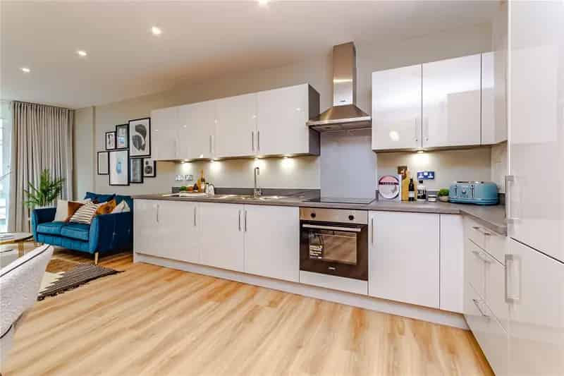 Two Bedroom Apartment Near East Croydon Station Shared Ownership Available