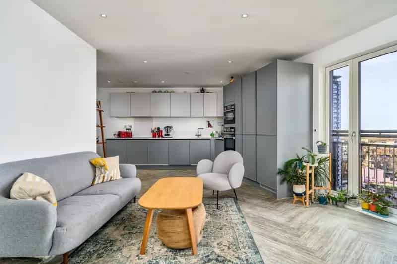 2 Bedroom Flat for Sale in Wandsworth
