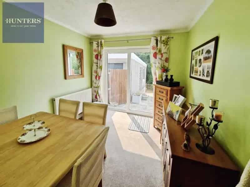 2 bedroom Bungalow
 For Sale