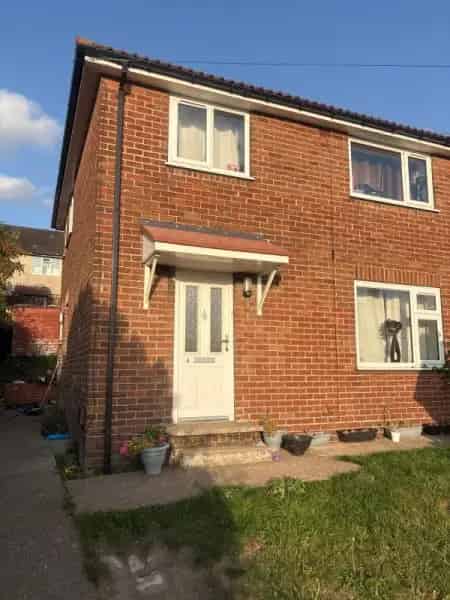 Spacious 3 Bed Semi Detached Council House Near Park