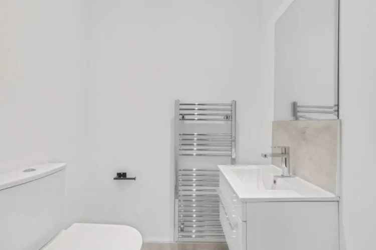 3 Bed House for Sale Blackheath - Recently Renovated