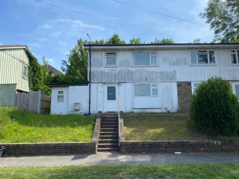 5 Bedroom House Near Universities - Furnished