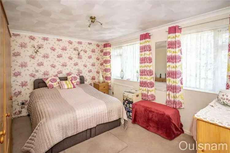 3 Bed House for Sale Catshill