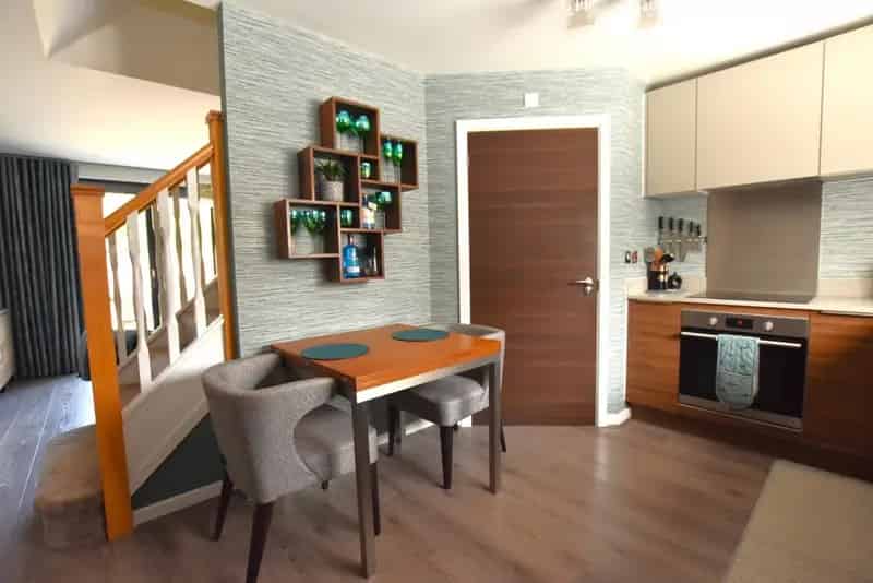 3 Bedroom House To Let - Modern New Build with Garage and Garden