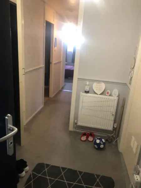 Flat For Rent in London, England