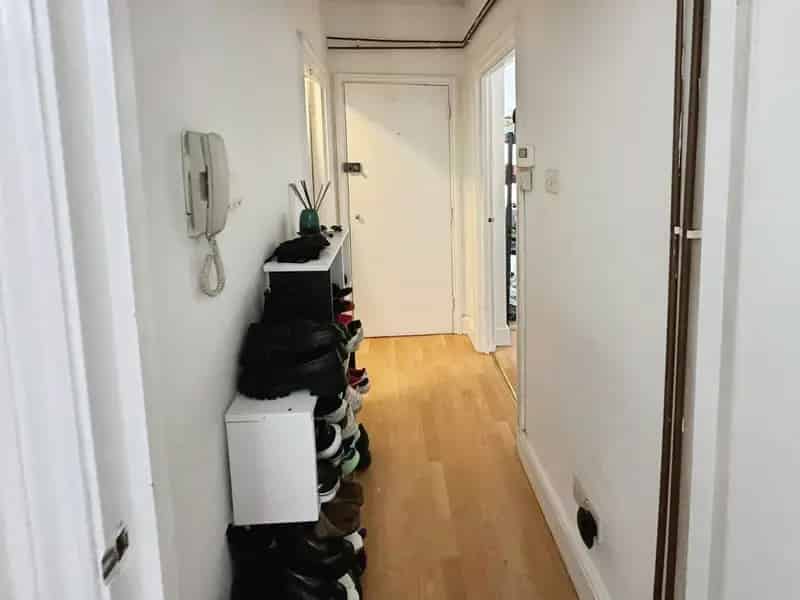 1 Bedroom Flat to Rent - Available August 18th