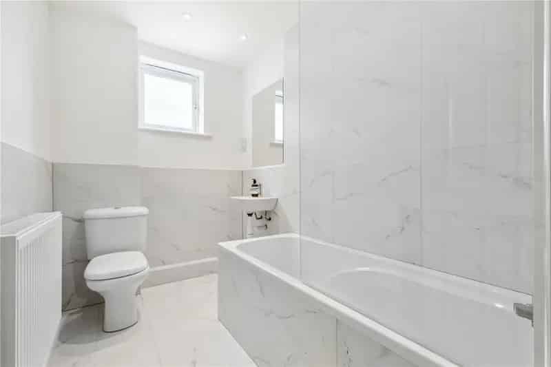 2 bedroom flat/apartment in London