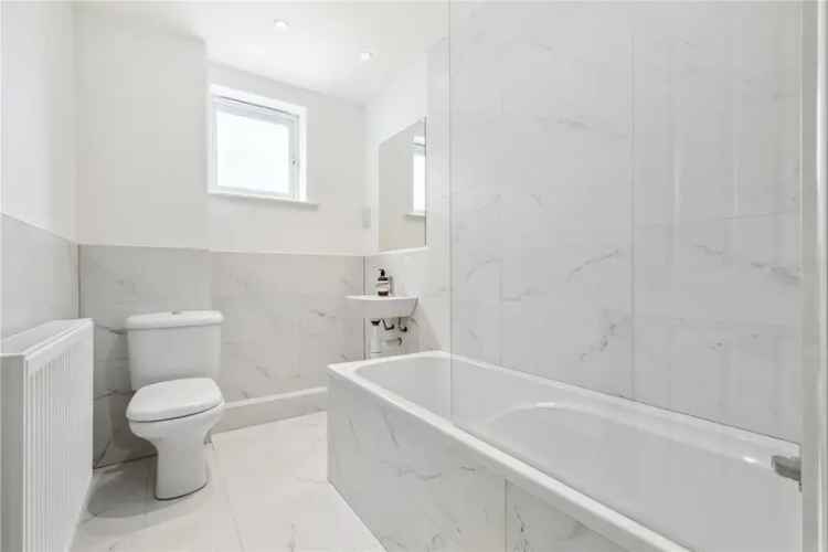 2 bedroom flat/apartment in London