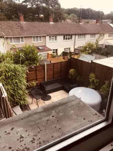 2 Bed End Terrace House with 2 Gardens Quiet Location