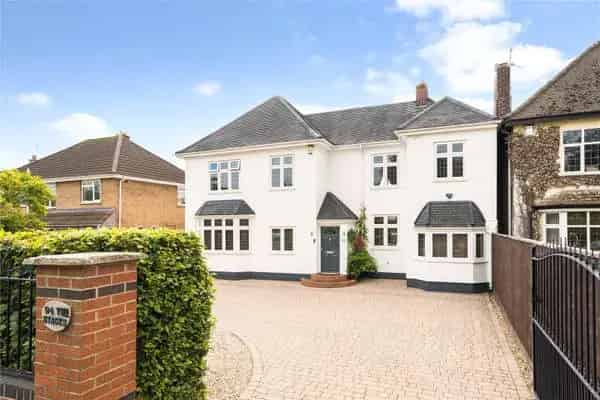 London Road, Bristol, United Kingdom, BS30 5JL | Property for sale | Savills