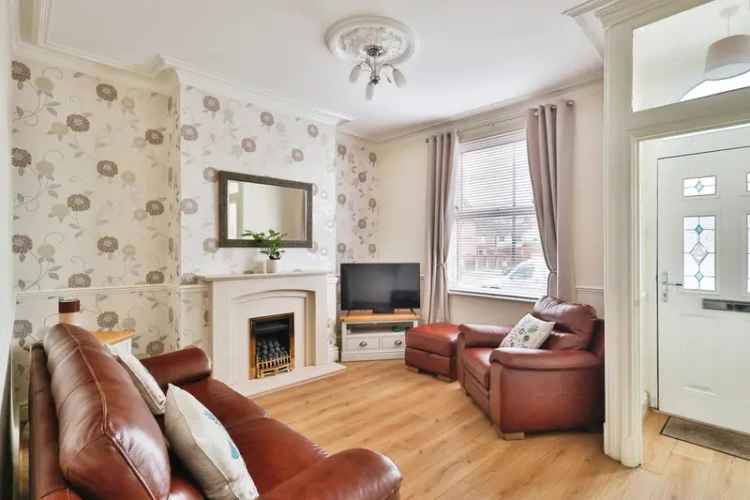 2-Bed Terrace House Droylsden Road Charming Home for Sale