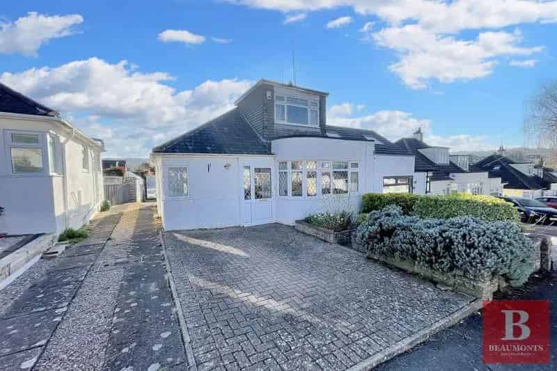 3 Bedroom Semi-Detached Bungalow for Sale