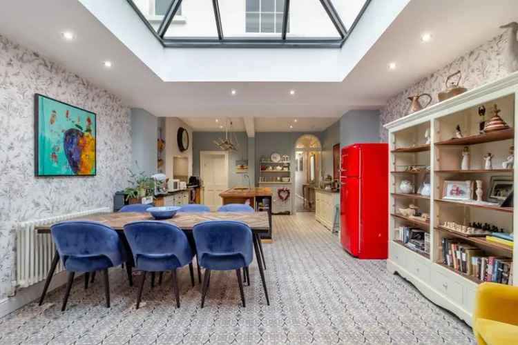 4 Bedroom Terraced House for Sale