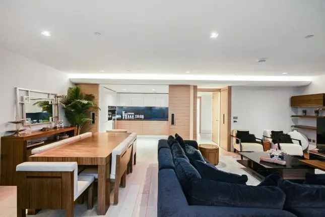 Flat for Sale in London SE1