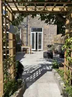 4 Bedroom 336m² Victorian House Aberdeen