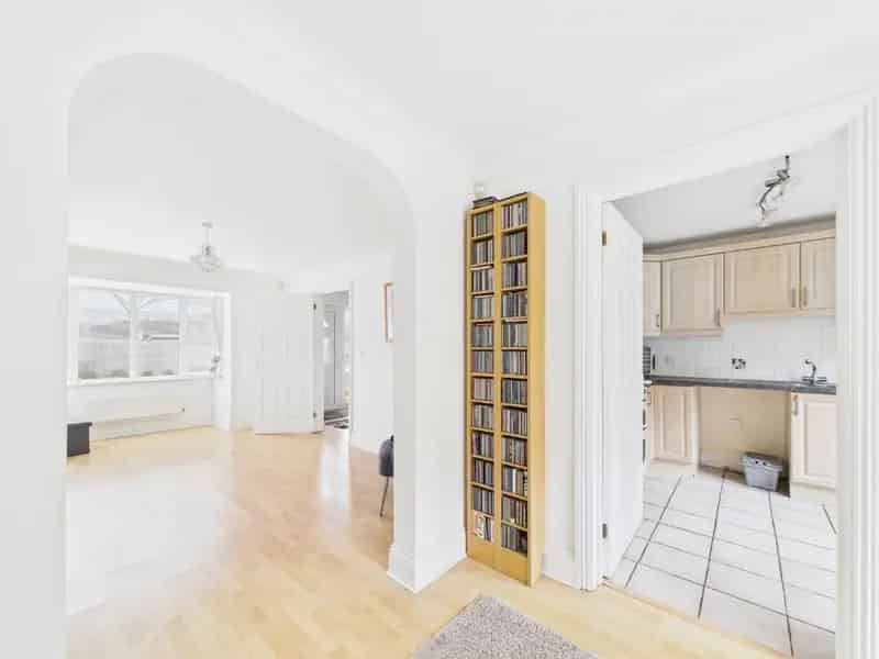 3 Bed Property for Sale Claremont Field