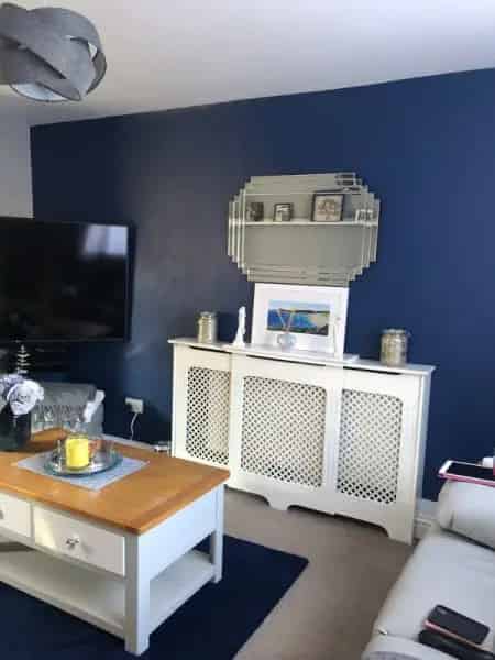 Two Double Bedroom Mid Terrace House Near Amenities