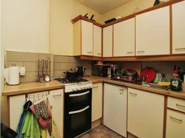 1 Bedroom Flat for Sale in Central Edinburgh