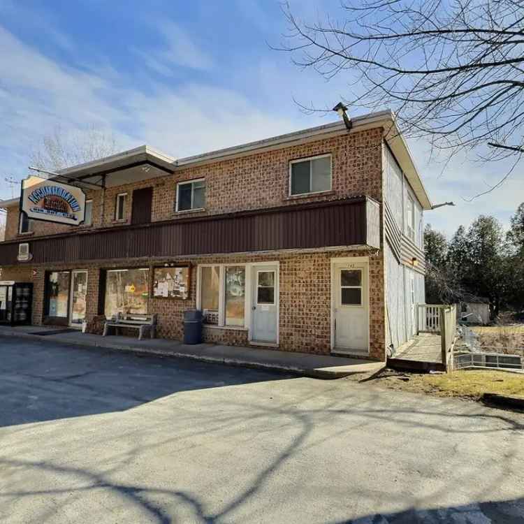 Duplex for Sale with Commercial Space and 3-Bedroom Apartment