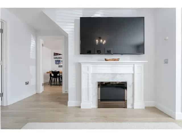 4 Bedroom Detached House for Sale in Newcraighall