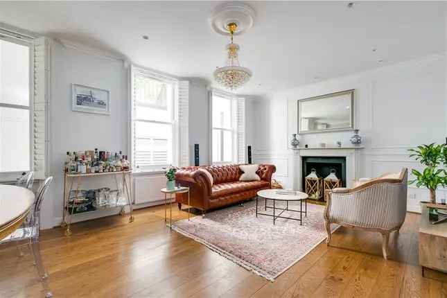 Flat to rent in Courtfield Gardens, Earls Court, London SW5