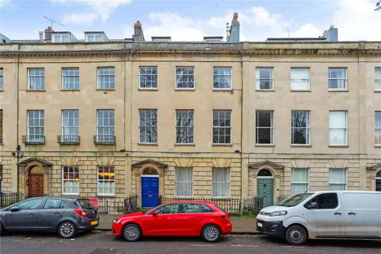 2 Bedroom Apartment for Sale in Clifton