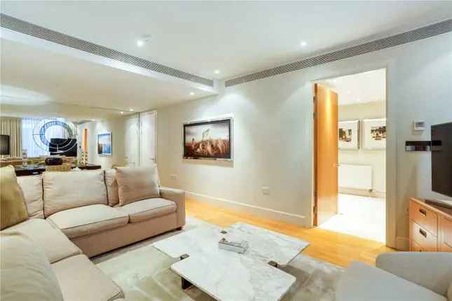 Luxury 2-Bedroom Mews House in Knightsbridge