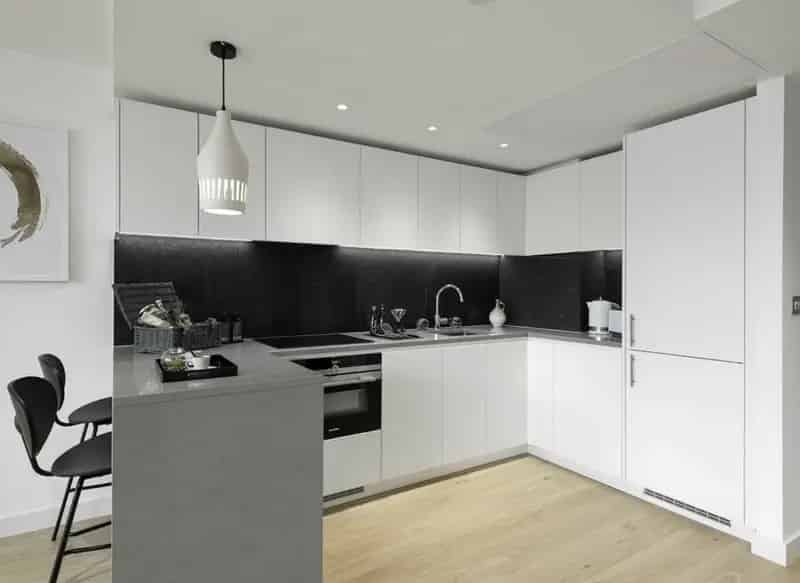 Landmark Pinnacle Luxury Apartment Canary Wharf