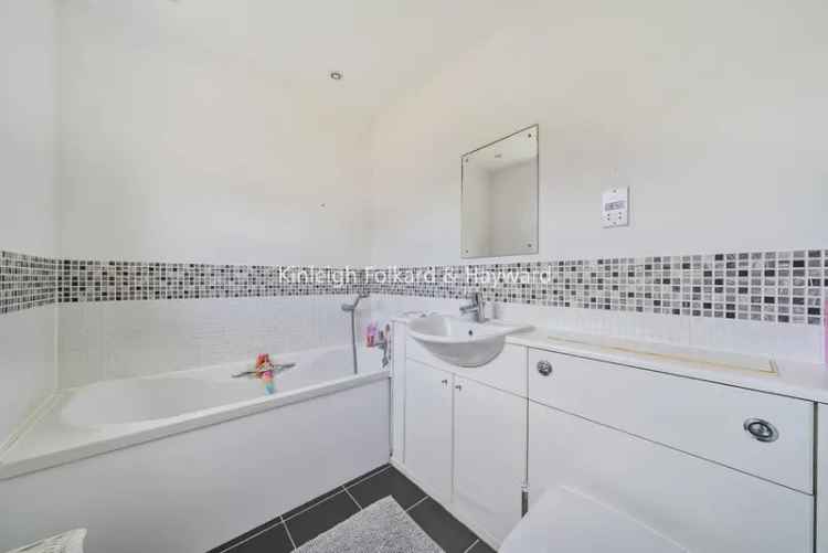 Spacious 2-Bedroom Apartment near Chislehurst Bickley Stations